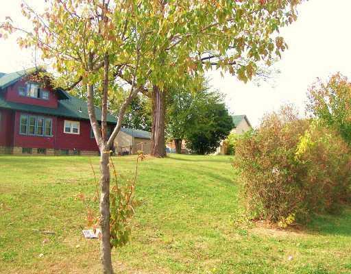 1775 South Limestone Street Springfield, OH 45506 - Photo 2 of 7