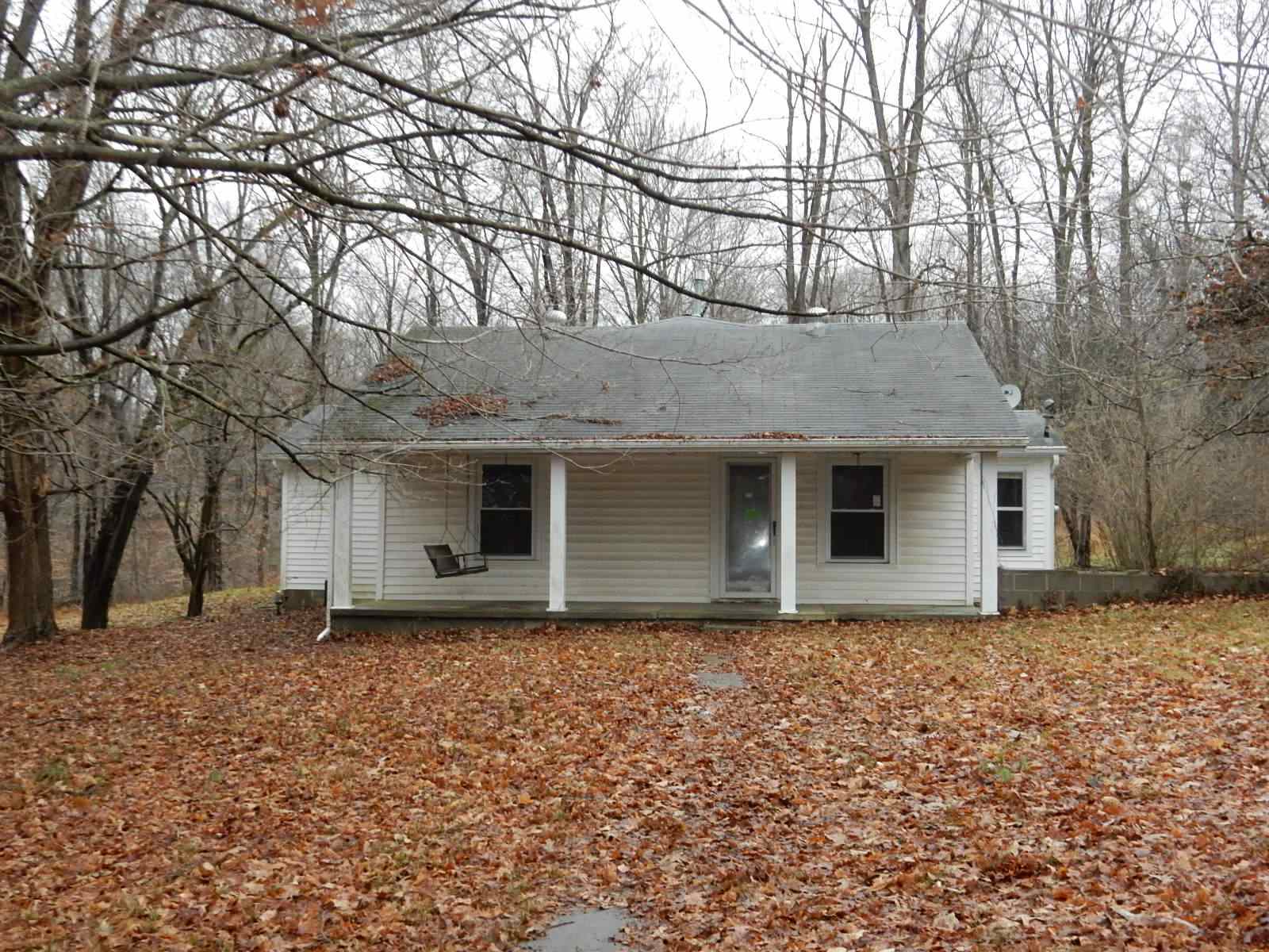 3463 Country Club Road Spencer, IN 47460 - Photo 1 of 14