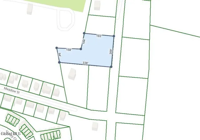 $105,000 | 5 Landor Lane, Colonie, NY 12047