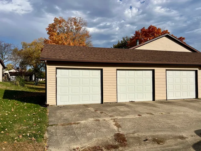 $29,900 | 1202 Dean Drive, Urbana, IL 61802