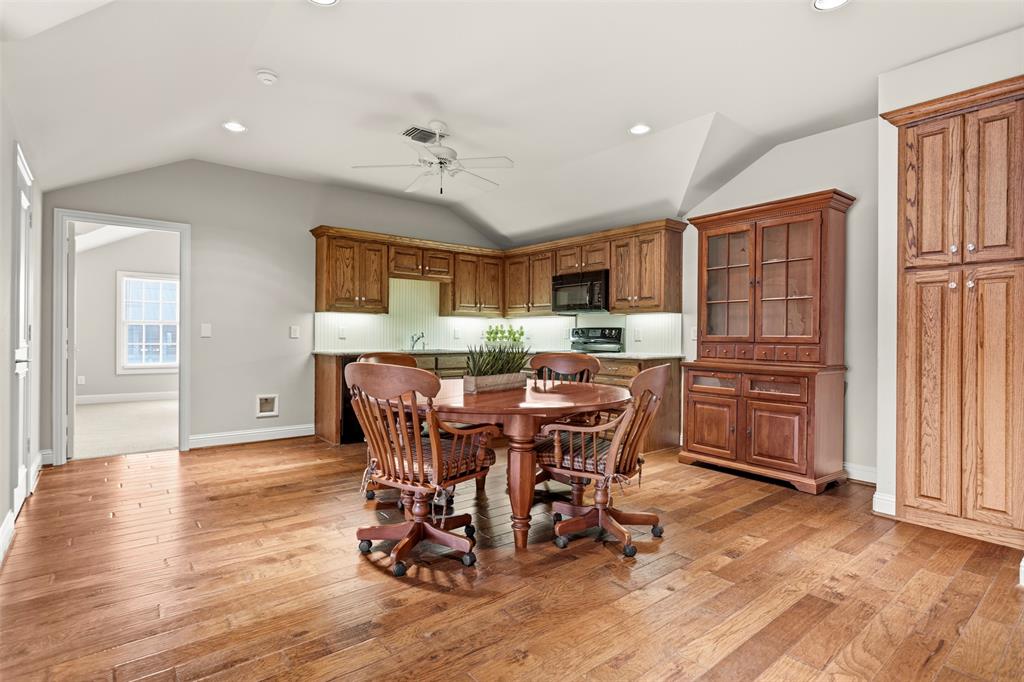 1096 Roadrunner Road Bartonville, TX 76226 - Photo 37 of 40 2nd floor garage apartment