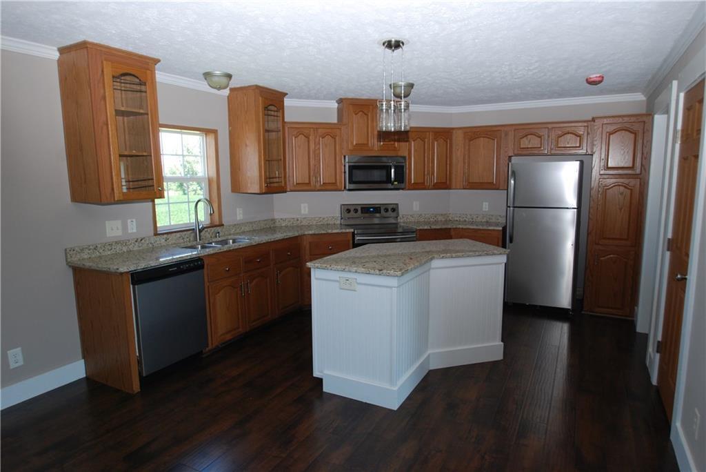 7420 Stringtown Road Mechanicsburg, OH 43044 - Photo 15 of 34