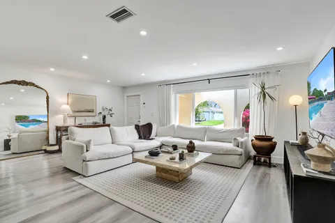 $499,000 | 8205 Northwest 106th Avenue, Tamarac, FL 33321