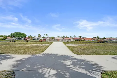$499,000 | 8205 Northwest 106th Avenue, Tamarac, FL 33321