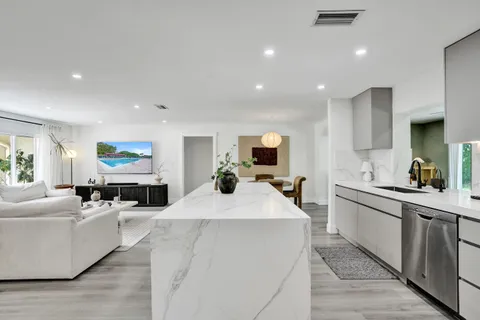 $499,000 | 8205 Northwest 106th Avenue, Tamarac, FL 33321