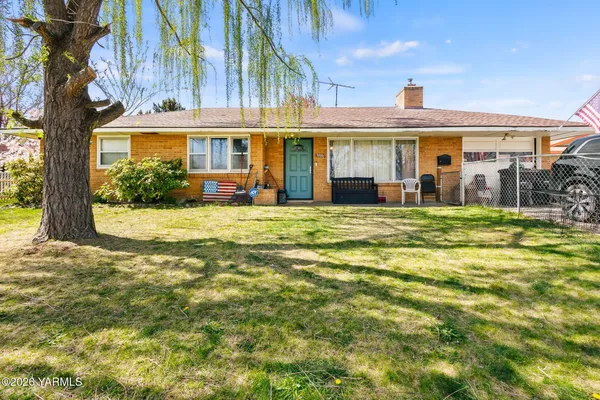 $345,000 | 306 North 41st Avenue, Yakima, WA 98908