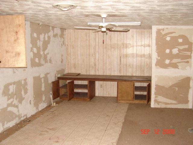 0 Us Highway, Unit TRACT 13 Ralls, TX 79357 - Photo 4 of 8 a room with a table and chairs