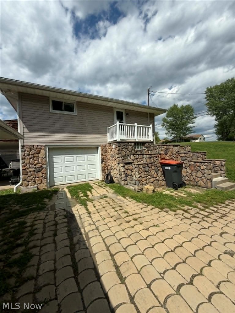 1158 Mick Road Wellsville, OH 43968 - Photo 3 of 26