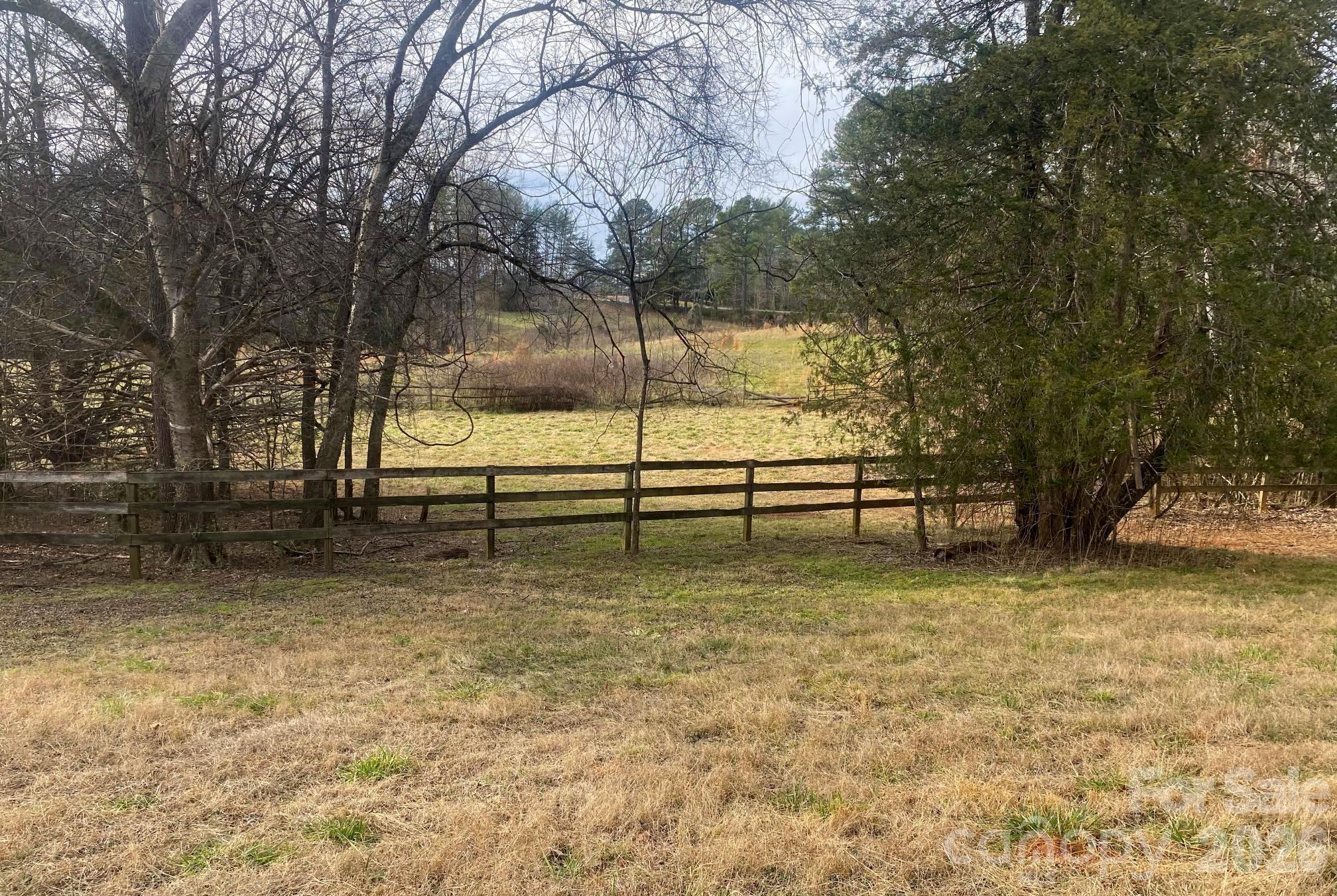 3205 Collinsville Road Columbus, NC 28722 - Photo 34 of 45