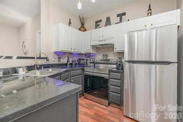 $208,000 | 6730 Mallard Park Drive, Charlotte, NC 28262