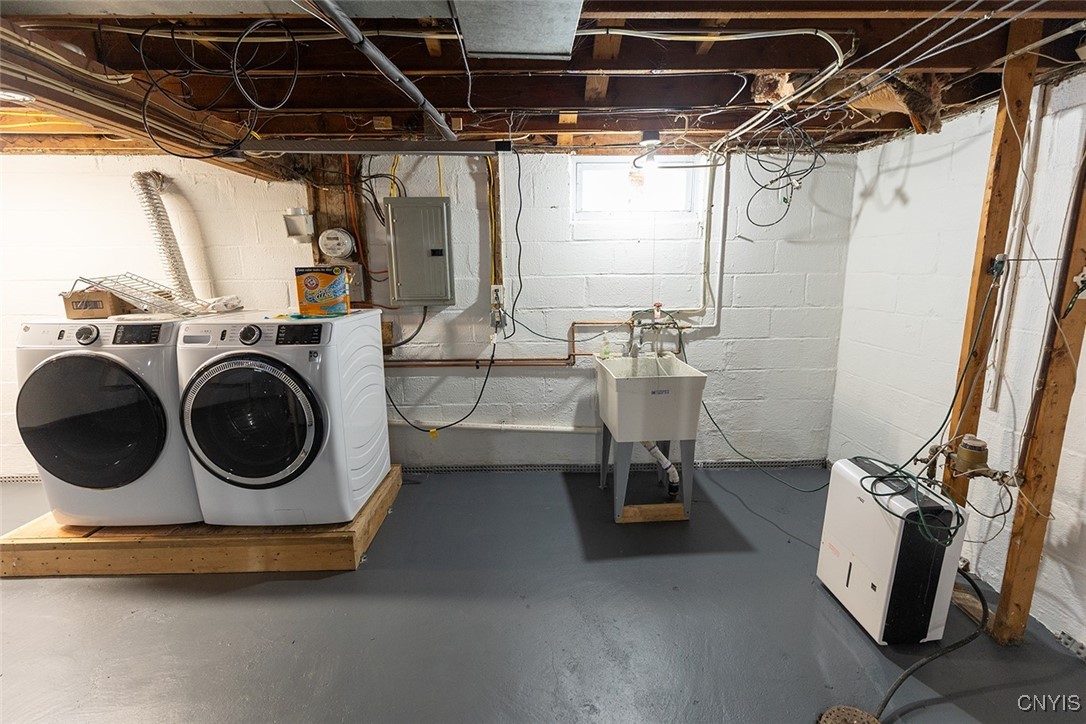 409 Calhoun Street De Witt, NY 13057 - Photo 24 of 28