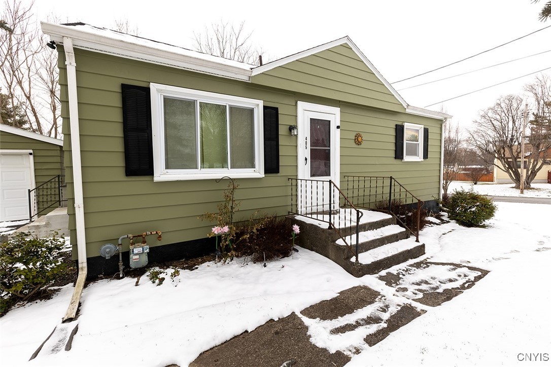 409 Calhoun Street De Witt, NY 13057 - Photo 6 of 28