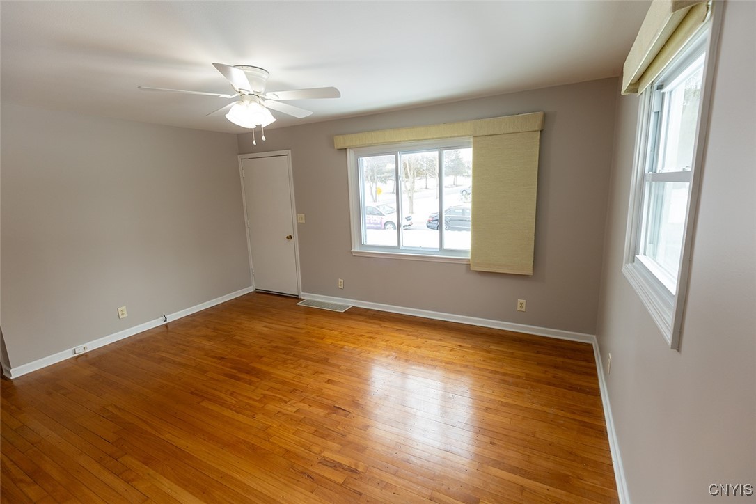 409 Calhoun Street De Witt, NY 13057 - Photo 8 of 28