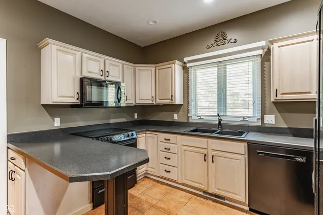 $415,000 | 8102 Woodcreek Drive, Indianapolis, IN 46256