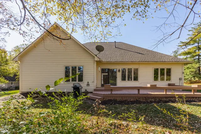 $415,000 | 8102 Woodcreek Drive, Indianapolis, IN 46256