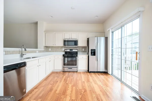 an empty room with windows