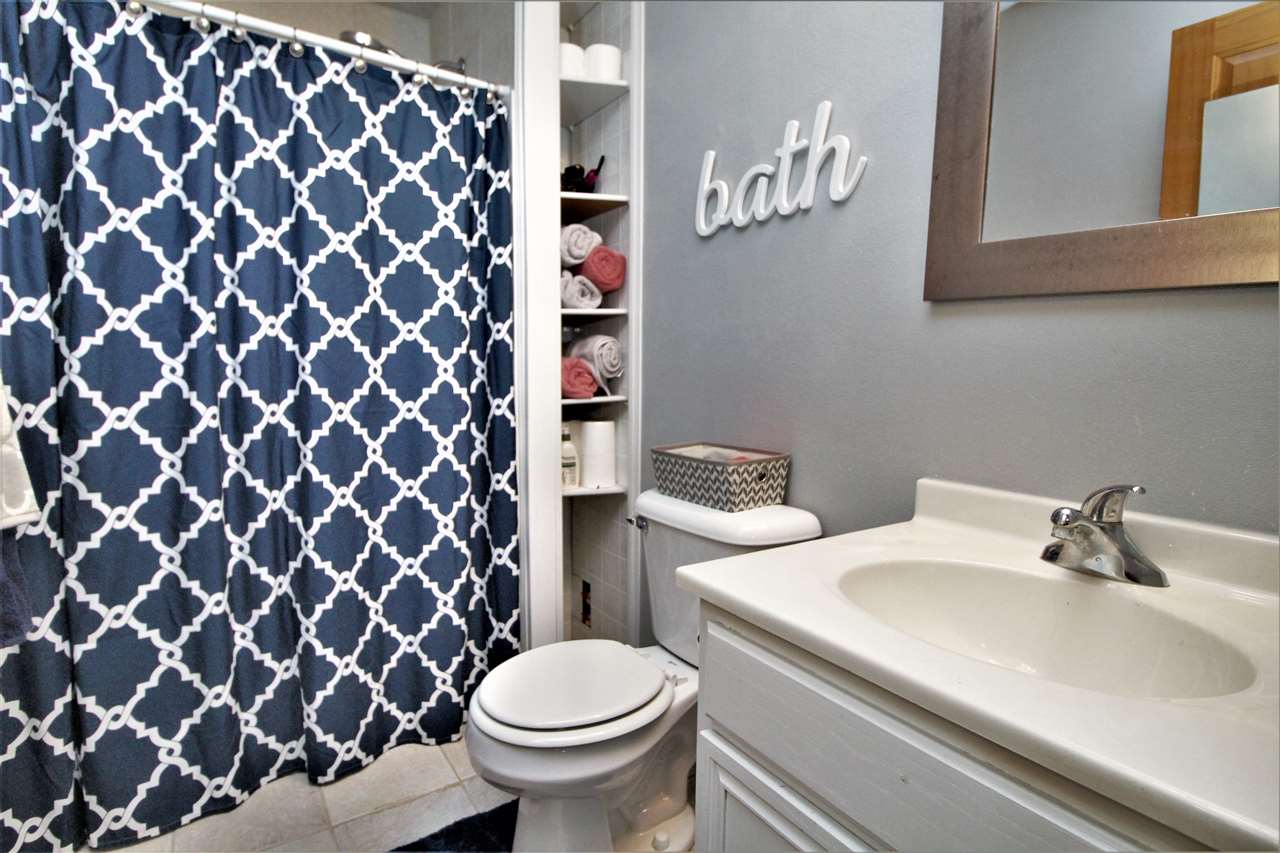 735 Ballymore Road Roscoe, IL 61073 - Photo 12 of 25 Gallery Image 12