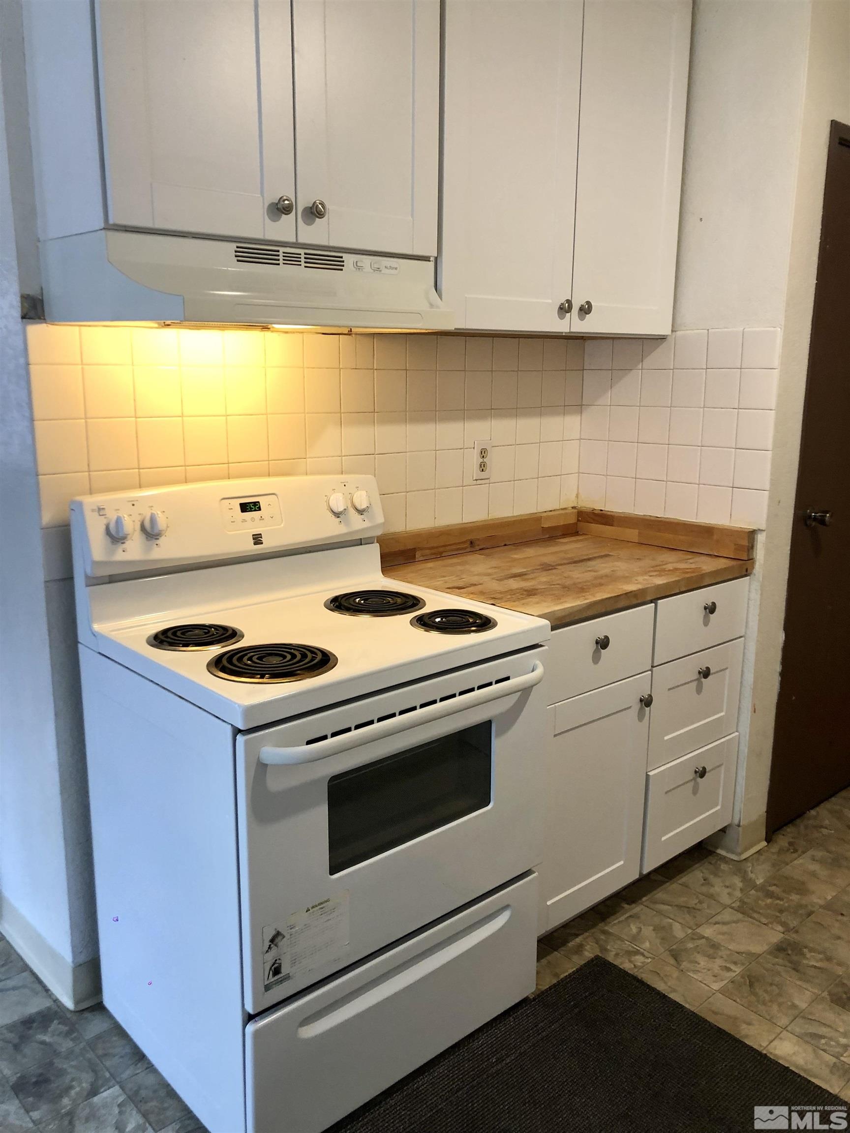 4600 Neil Road, Unit 23 Reno, NV 89502 - Photo 4 of 11 Photo 4