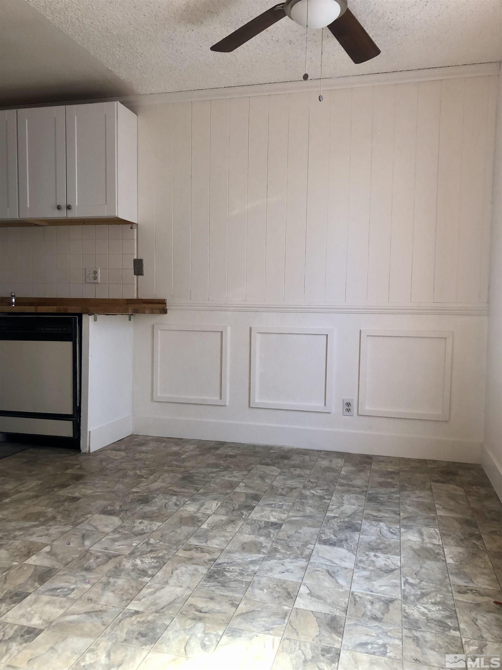 4600 Neil Road, Unit 23 Reno, NV 89502 - Photo 5 of 11 Photo 5