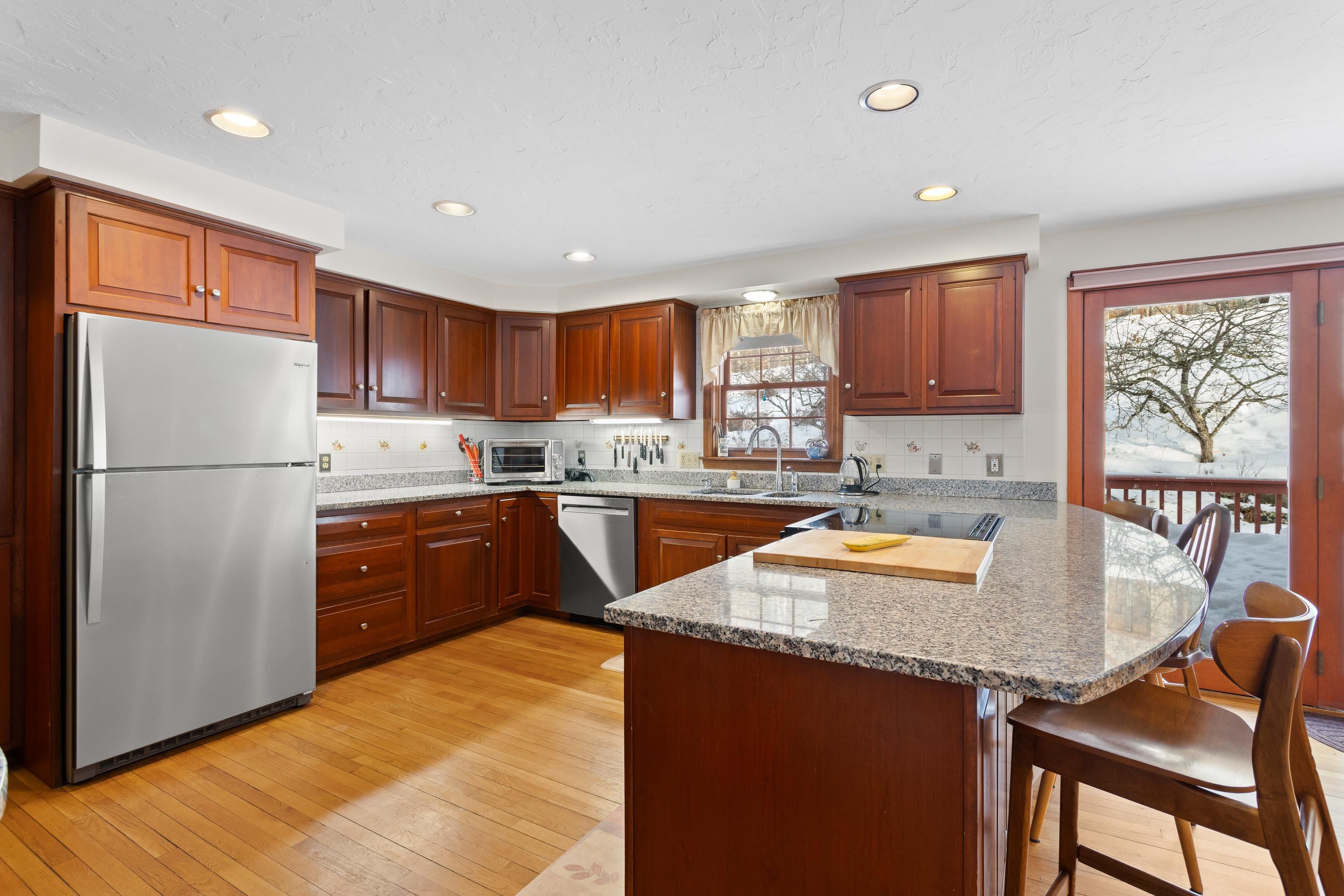 488 Shaker Road Concord, NH 03301 - Photo 11 of 44 Gallery Image 11