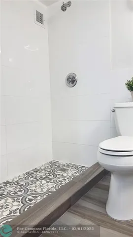 $2,398 | Undisclosed Address, Miami, FL 33132