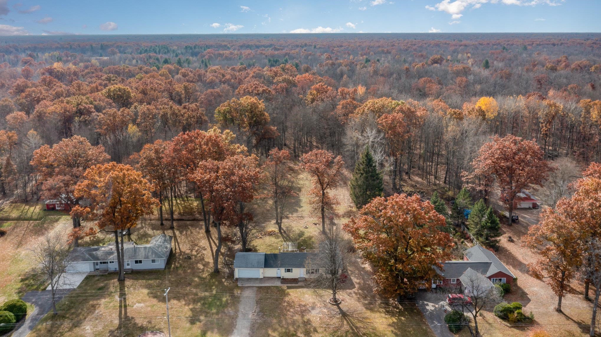 2613 West Isabella Road Midland, MI 48640 - Photo 3 of 32