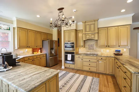 $699,000 | 2014 Rue Ulysse, Biloxi, MS 39531