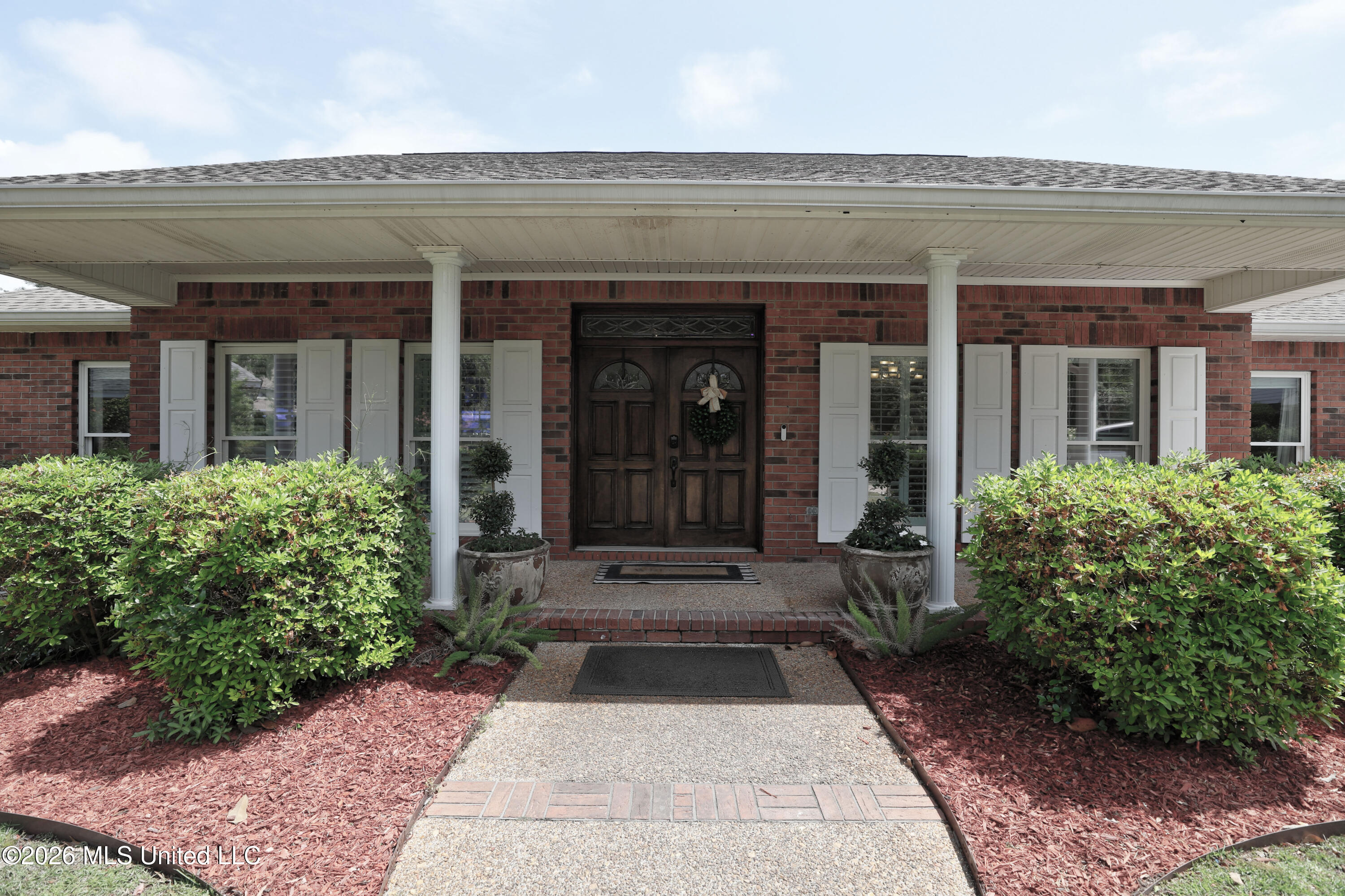 2014 Rue Ulysse Biloxi, MS 39531 - Photo 39 of 40 Front