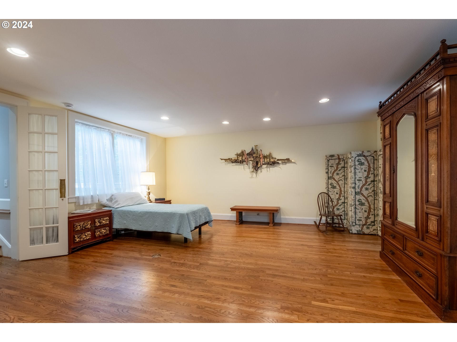 6865 Southwest Canyon Drive Portland, OR 97225 - Photo 28 of 36