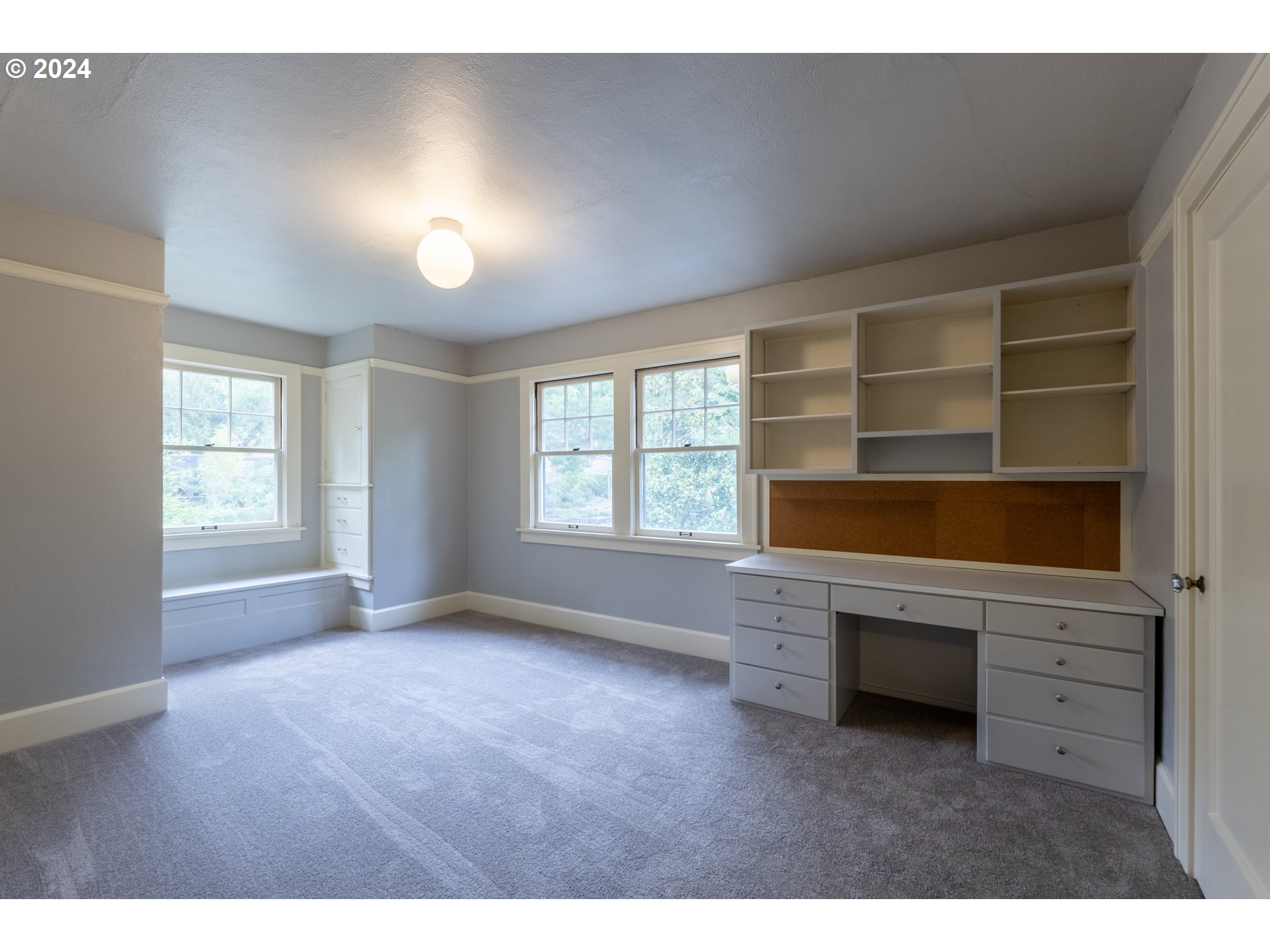 6865 Southwest Canyon Drive Portland, OR 97225 - Photo 31 of 36