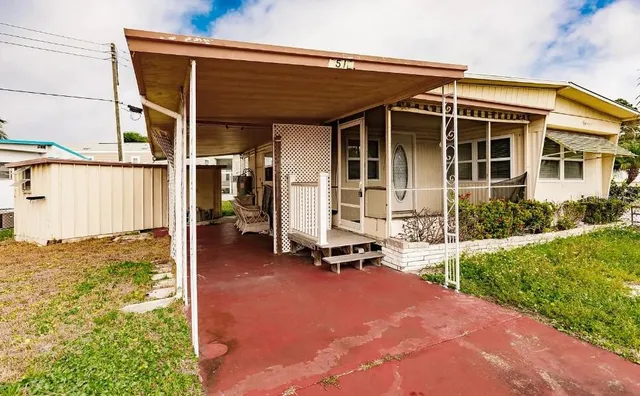 $99,000 | 6510 Kansas Street, Bradenton, FL 34207