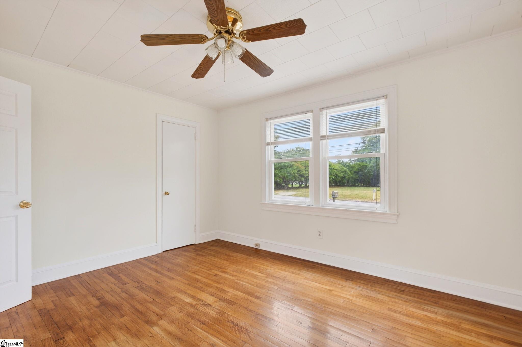 709 Gulliver Street Fountain Inn, SC 29644 - Photo 11 of 34