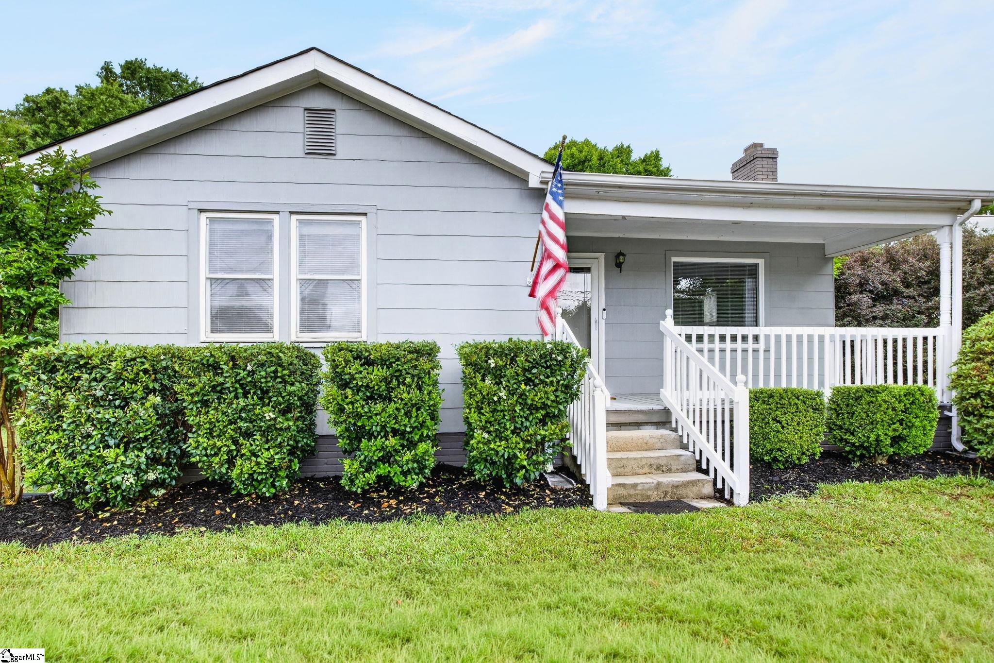 709 Gulliver Street Fountain Inn, SC 29644 - Photo 4 of 34