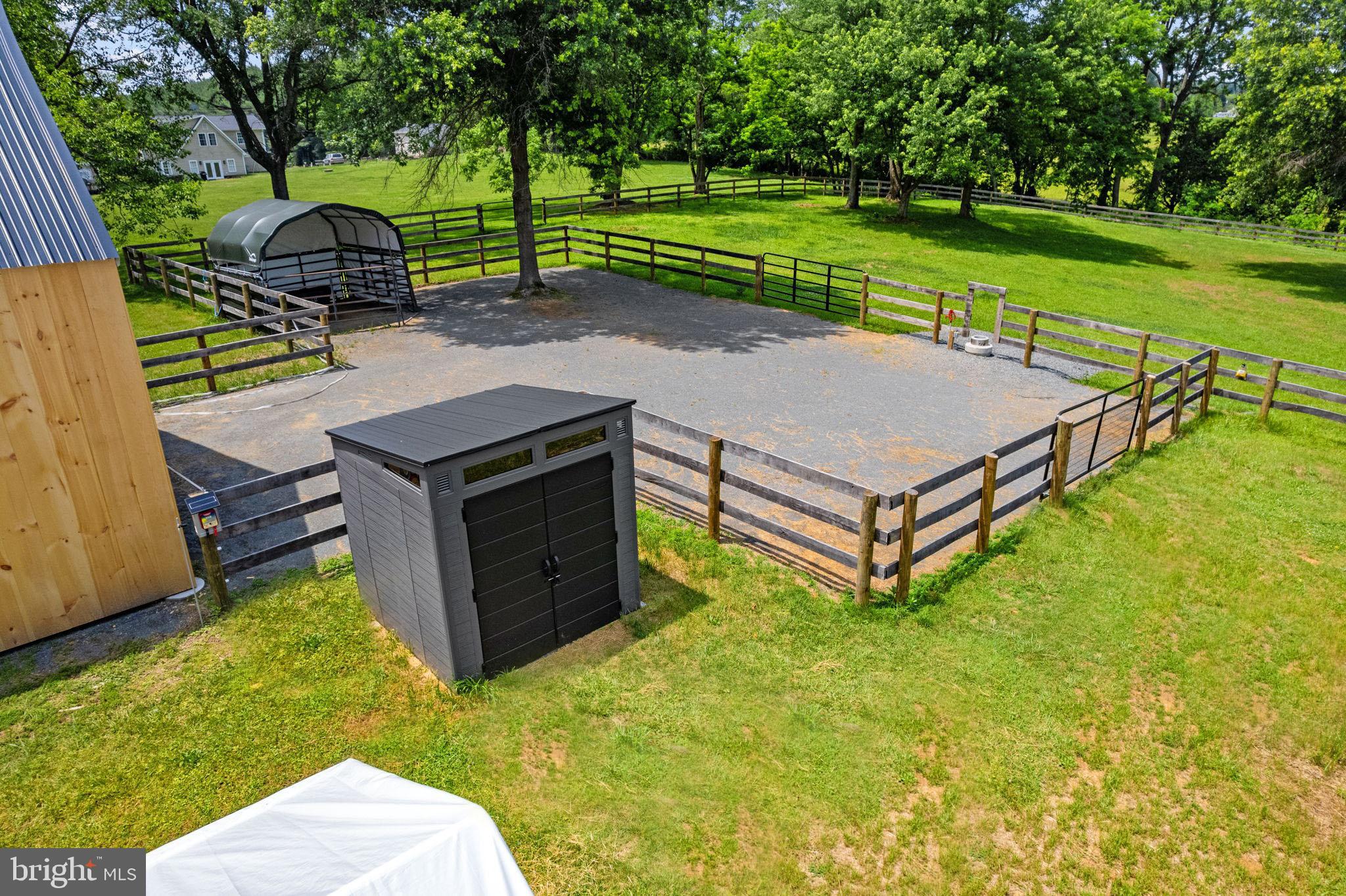 20103 Shelburne Glebe Road Purcellville, VA 20132 - Photo 42 of 60