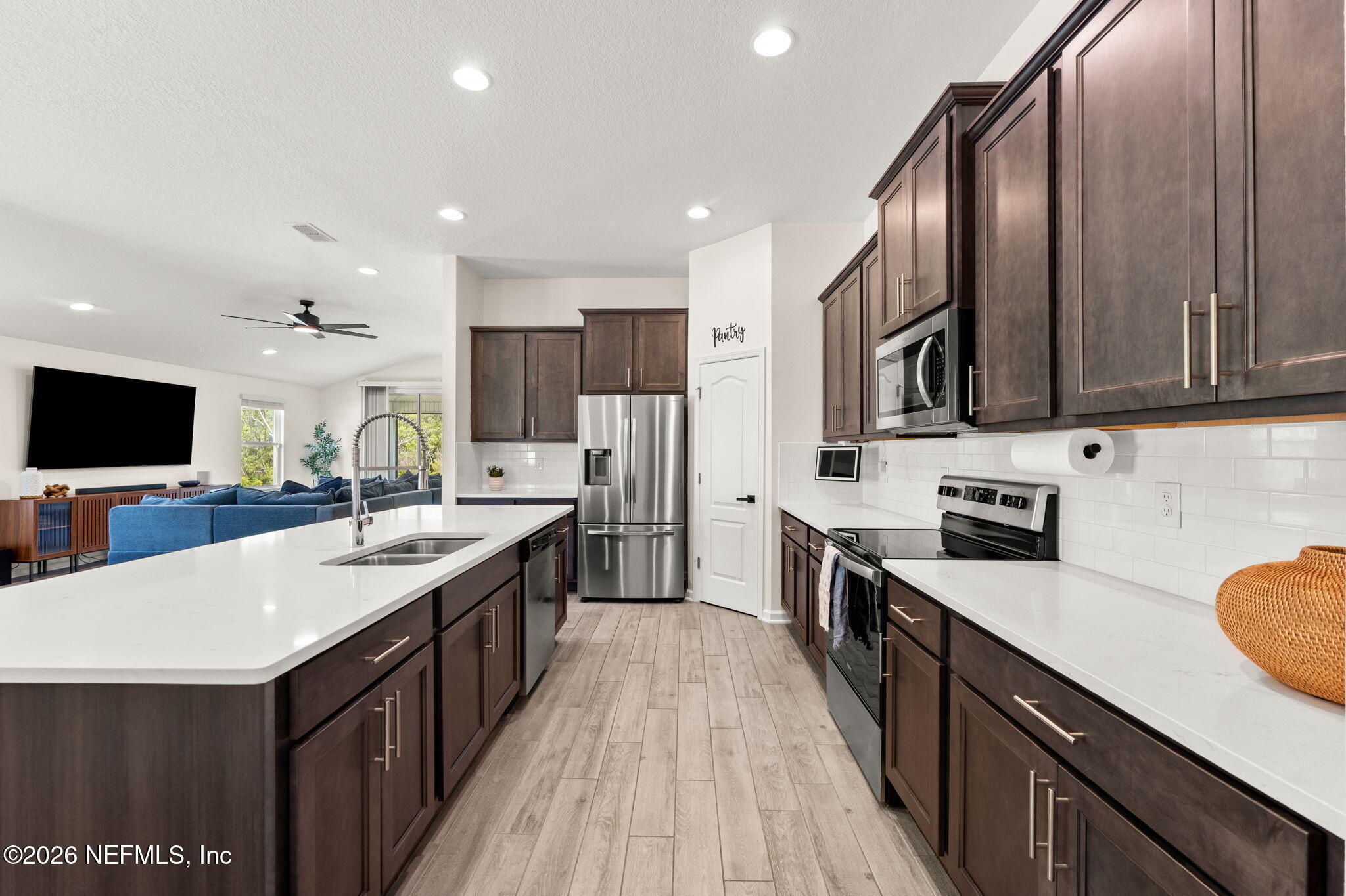 66132 Edgewater Drive Yulee, FL 32097 - Photo 4 of 25 12-web-or-mls-DSC02636