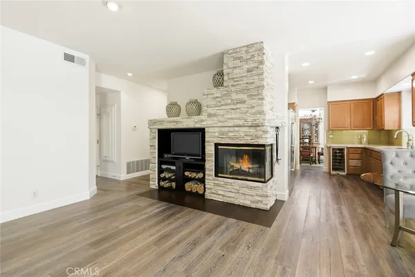 $1,099,950 | 4762 Rhapsody Drive, Oak Park, CA 91377
