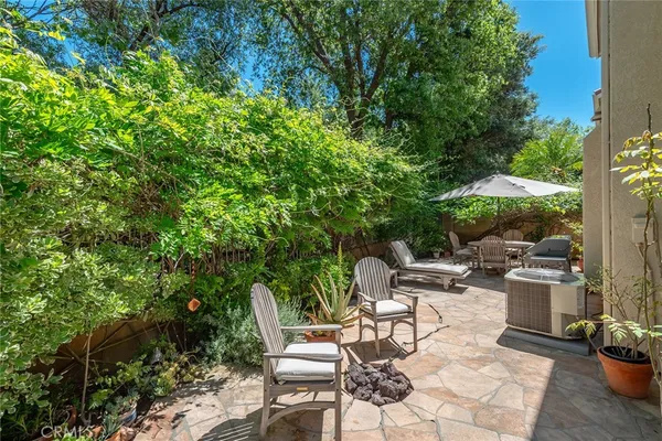 $1,099,950 | 4762 Rhapsody Drive, Oak Park, CA 91377