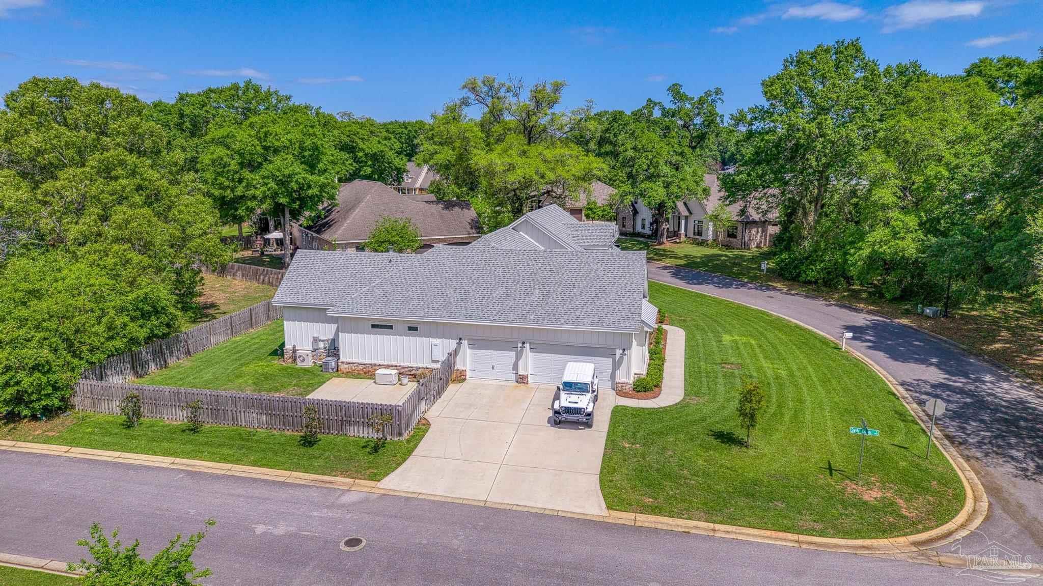 2031 Rambling Oaks Drive Cantonment, FL 32533 - Photo 60 of 62