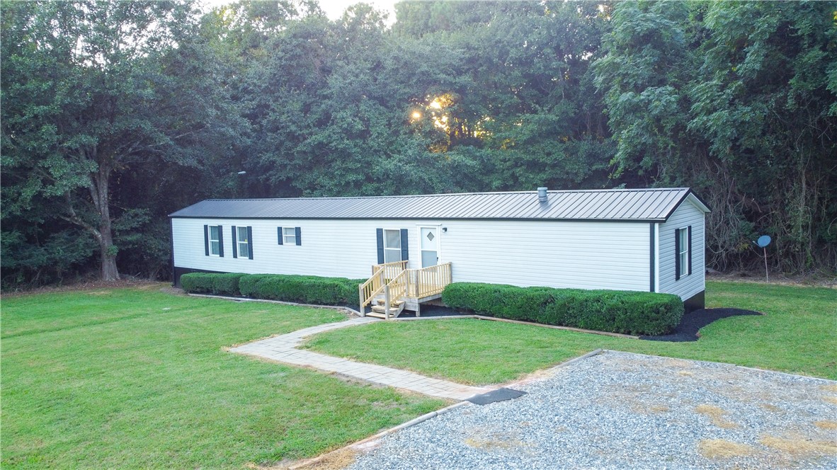639 Scott Road Anderson, SC 29621 - Photo 1 of 21