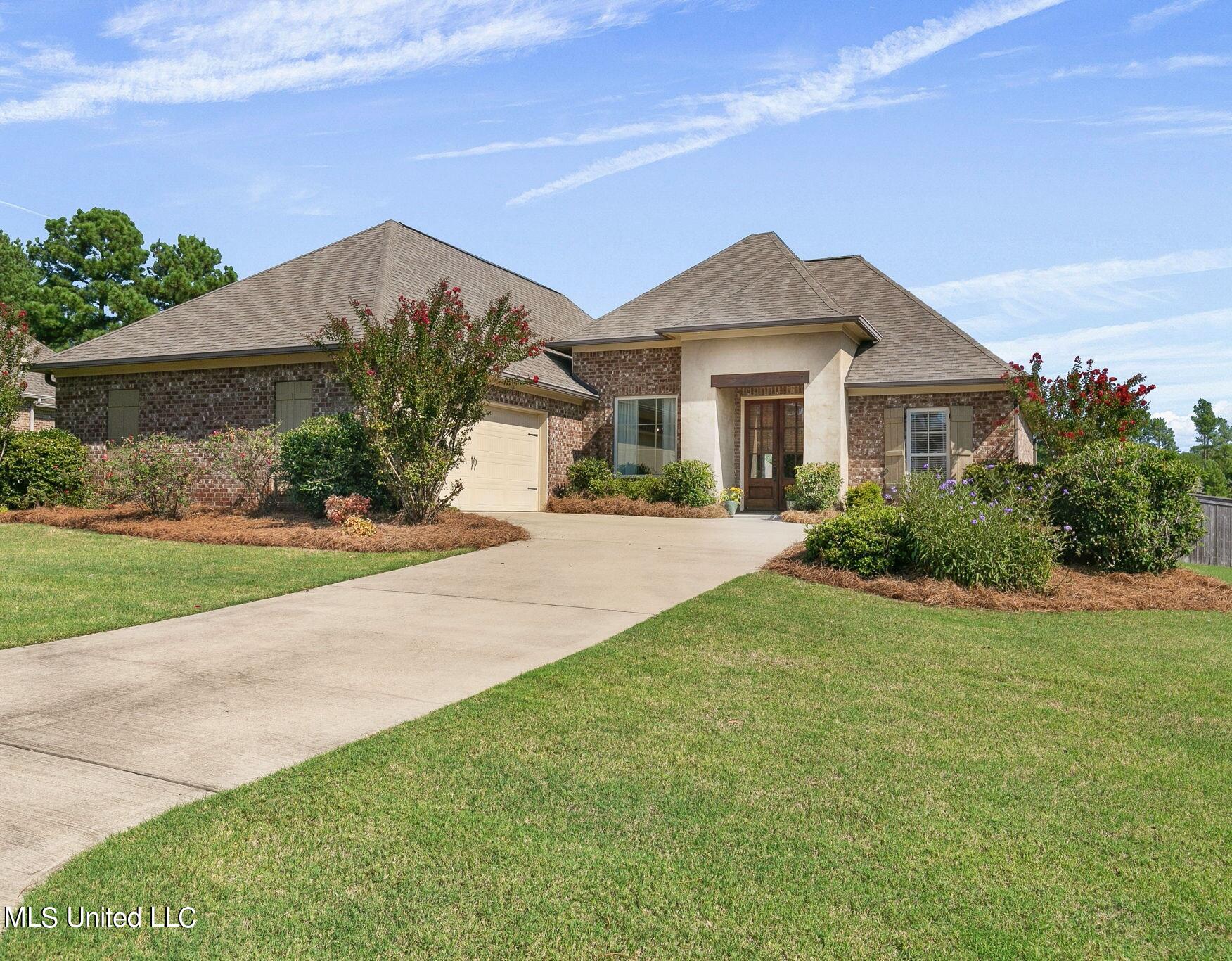 141 Westerly Place Madison, MS 39110 - Photo 2 of 45 7EE02C7F-AC91-4C2D-947D-4CAE2448F516_1_2