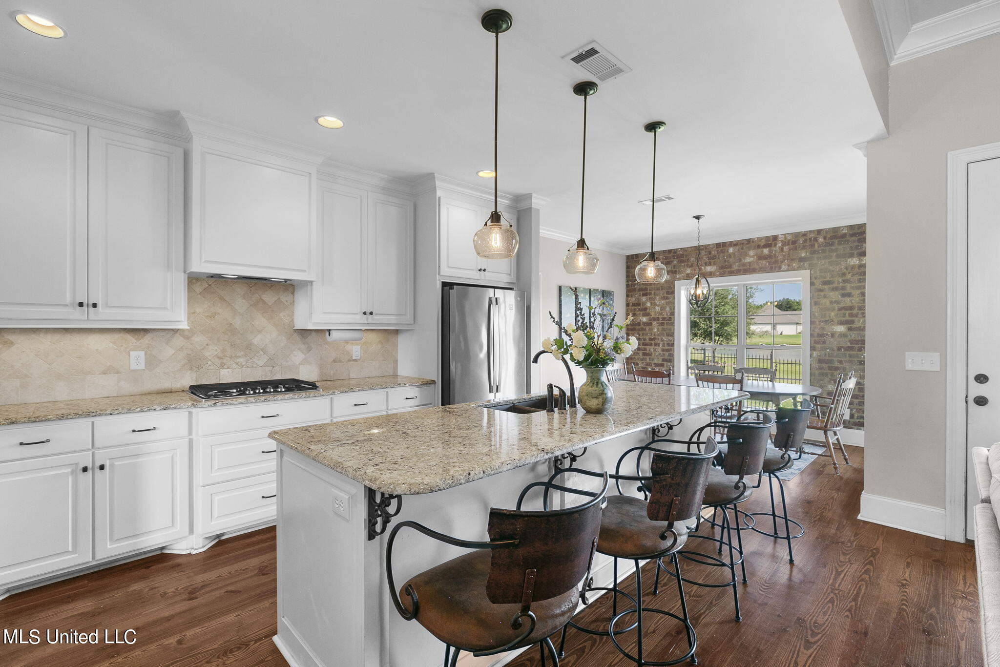 141 Westerly Place Madison, MS 39110 - Photo 5 of 45 20A5B139-E689-41B7-A02F-3A5C770FE315