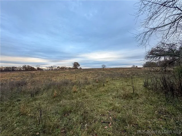 $573,300 | 88.2 Hwy Bb, Versailles, MO 65084