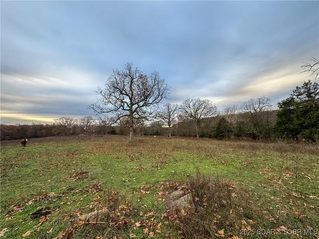 $573,300 | 88.2 Hwy Bb, Versailles, MO 65084