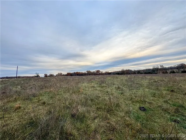 $573,300 | 88.2 Hwy Bb, Versailles, MO 65084