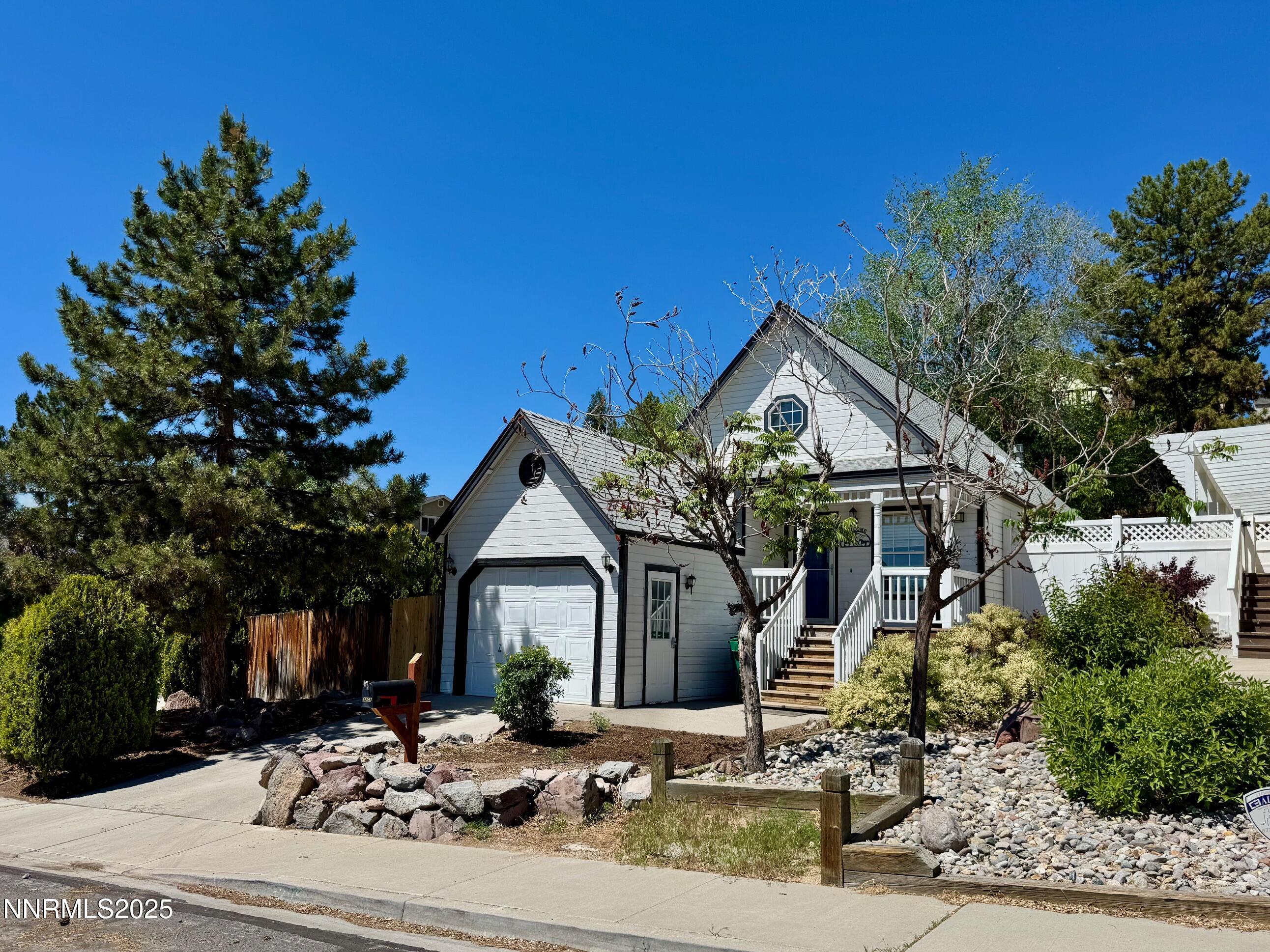 3205 Kingsview Court Reno, NV 89512 - Photo 2 of 29 IMG_1383