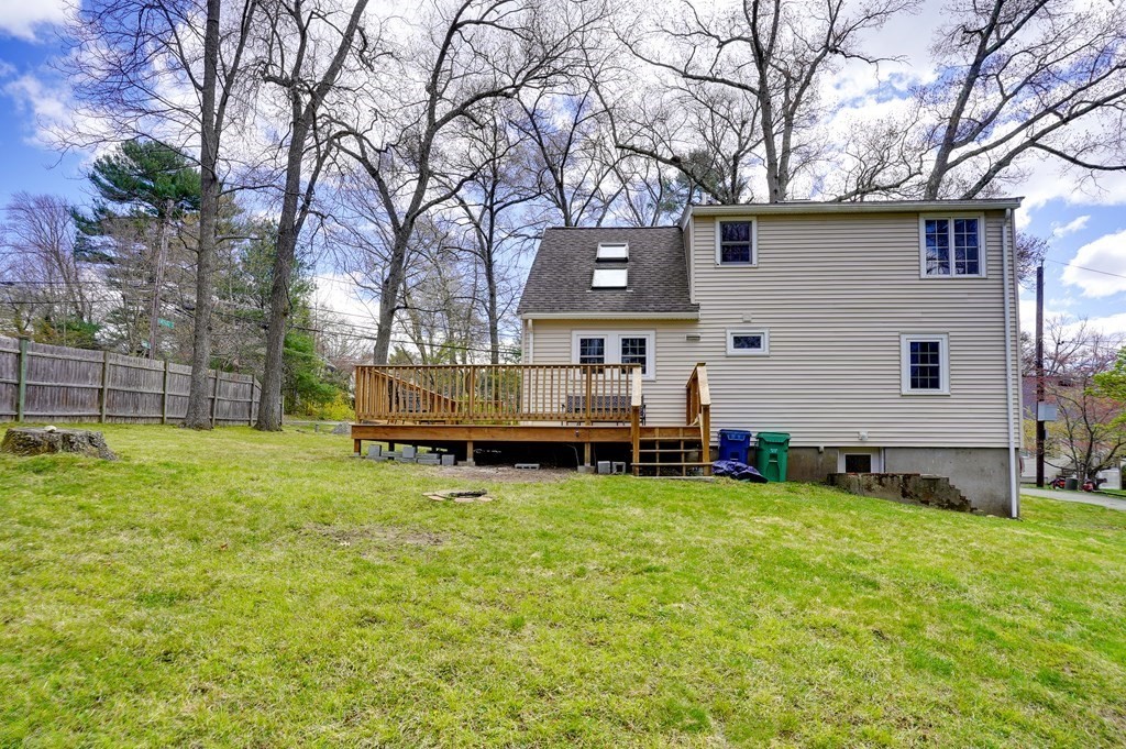 14 Skelton Road Burlington, MA 01803 - Photo 33 of 34