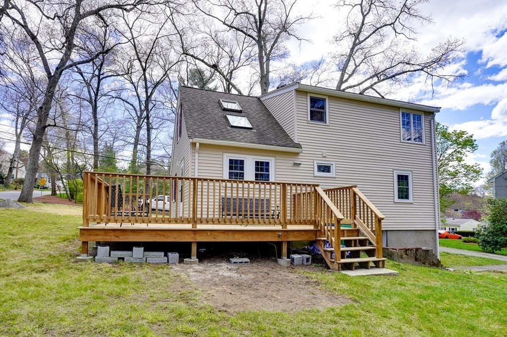 14 Skelton Road Burlington, MA 01803 - Photo 34 of 34