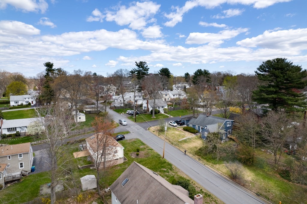 14 Skelton Road Burlington, MA 01803 - Photo 4 of 34