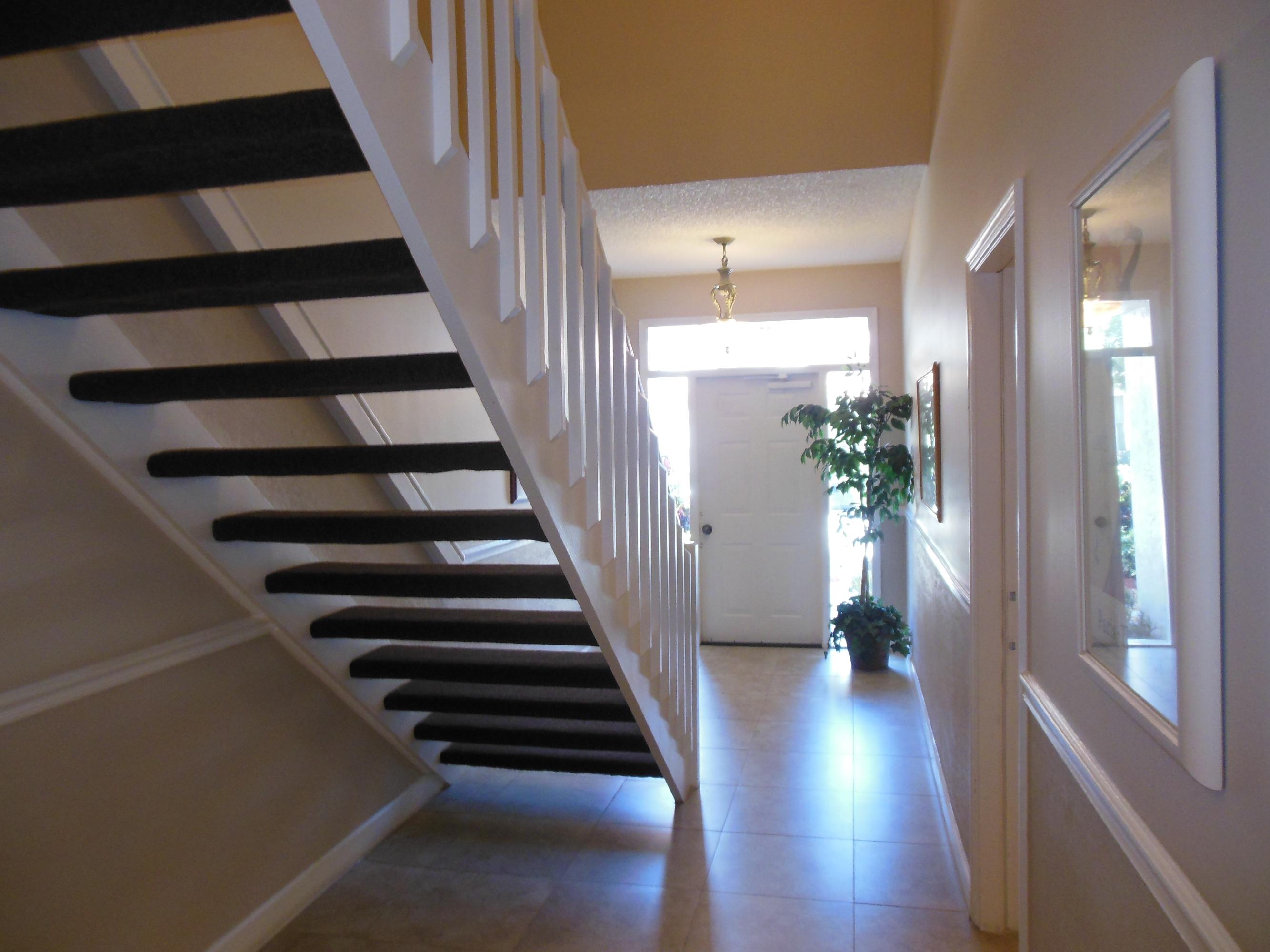 5780 Coach House Circle, Unit A Boca Raton, FL 33486 - Photo 24 of 37 Common Entry for Extra Security