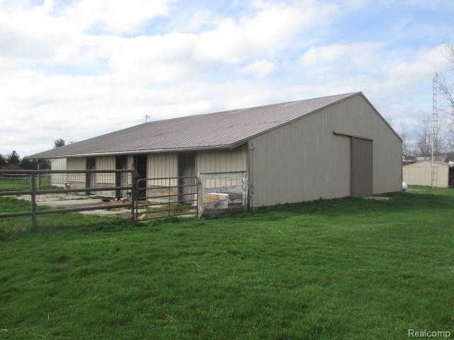1101 Plank Road Dundee, MI 48131 - Photo 5 of 21 5.JPG